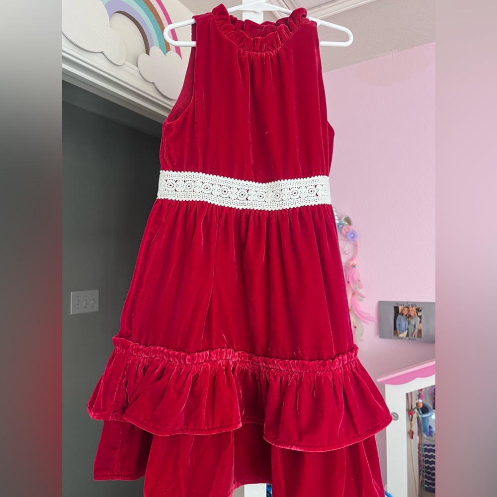 Girls Red special event dress